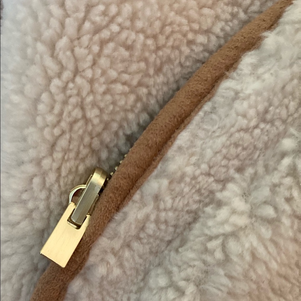 Express NWT cropped Sherpa